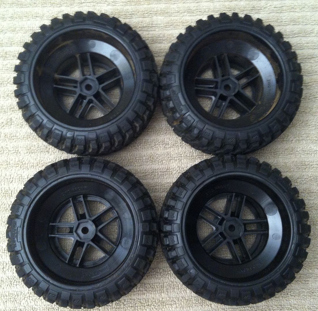2.8 tires on slash 4x4
